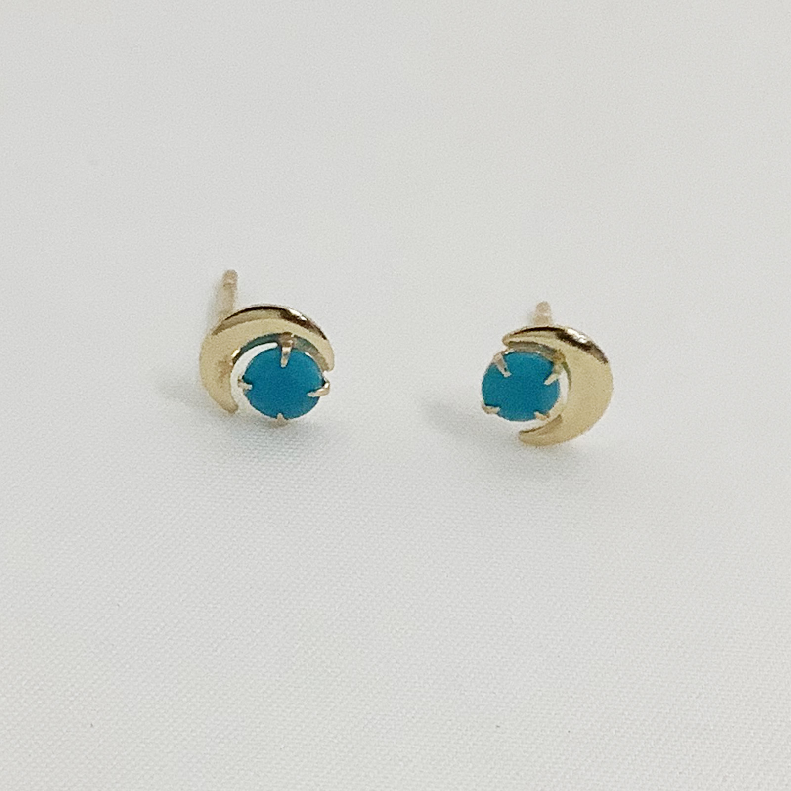 K10トルコ石ピアス