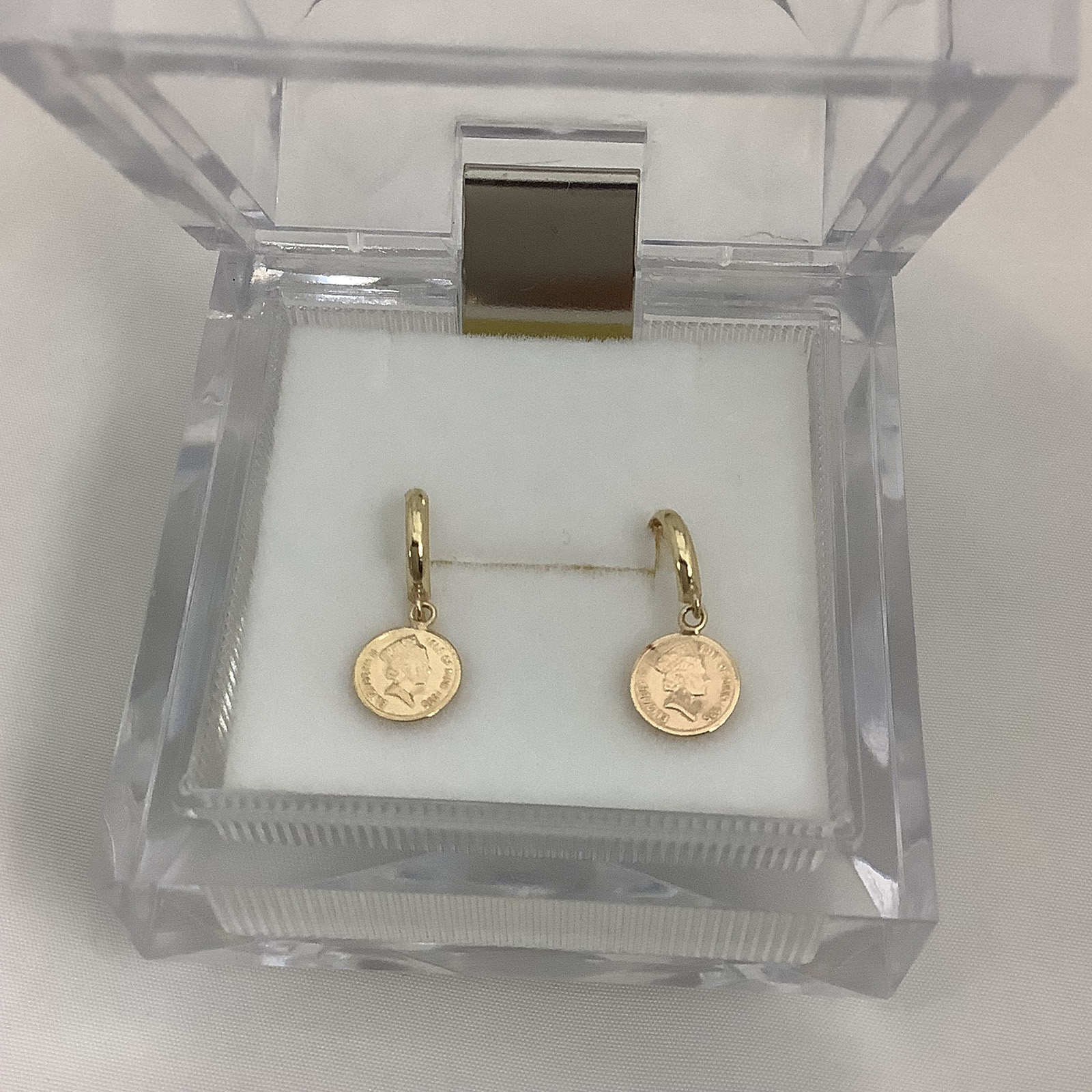 K10 エリザベスコインピアス